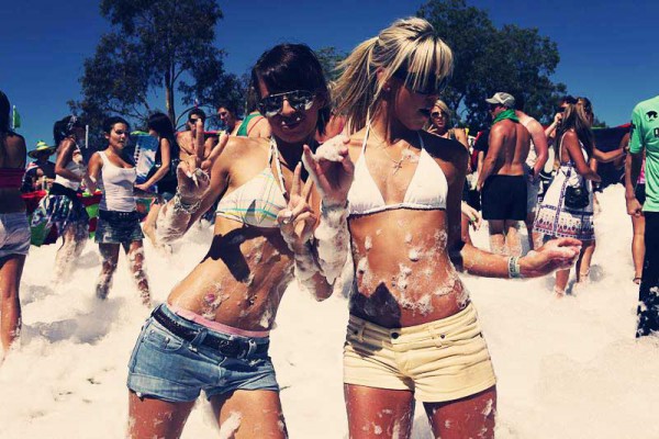 EDM Music for Media - Party Anthem by Purple Fog Music